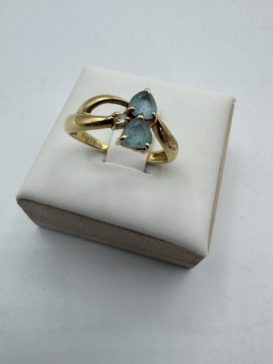 G リング K18　1.2ｇ　石付