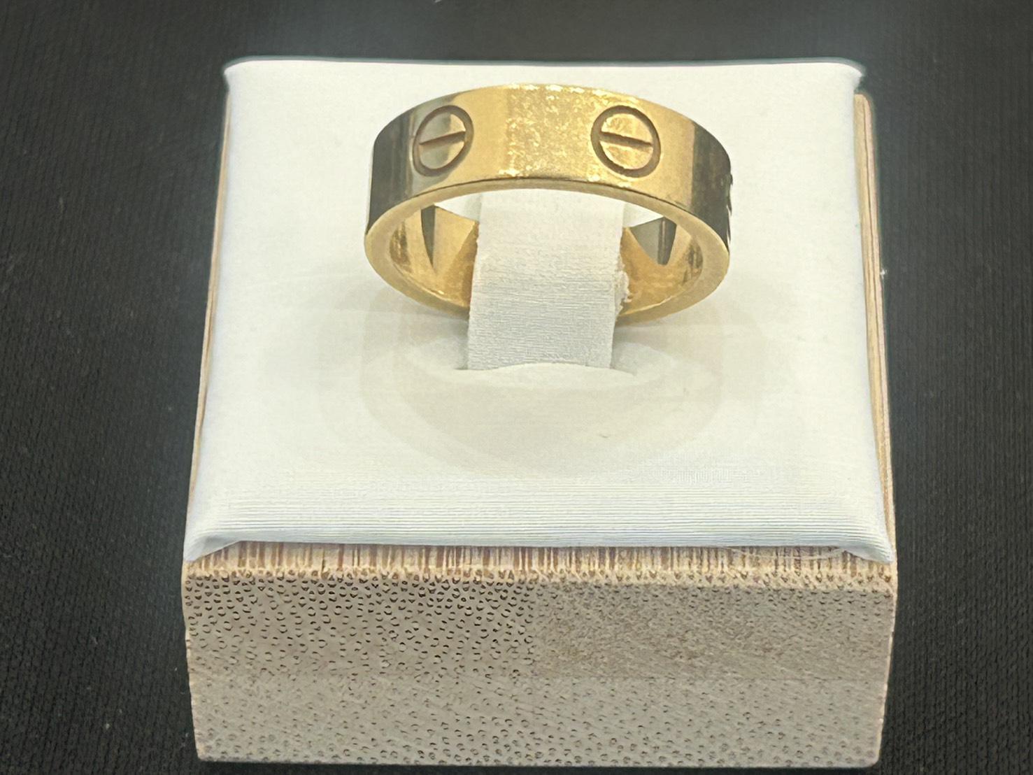 カルティエ ラブリング