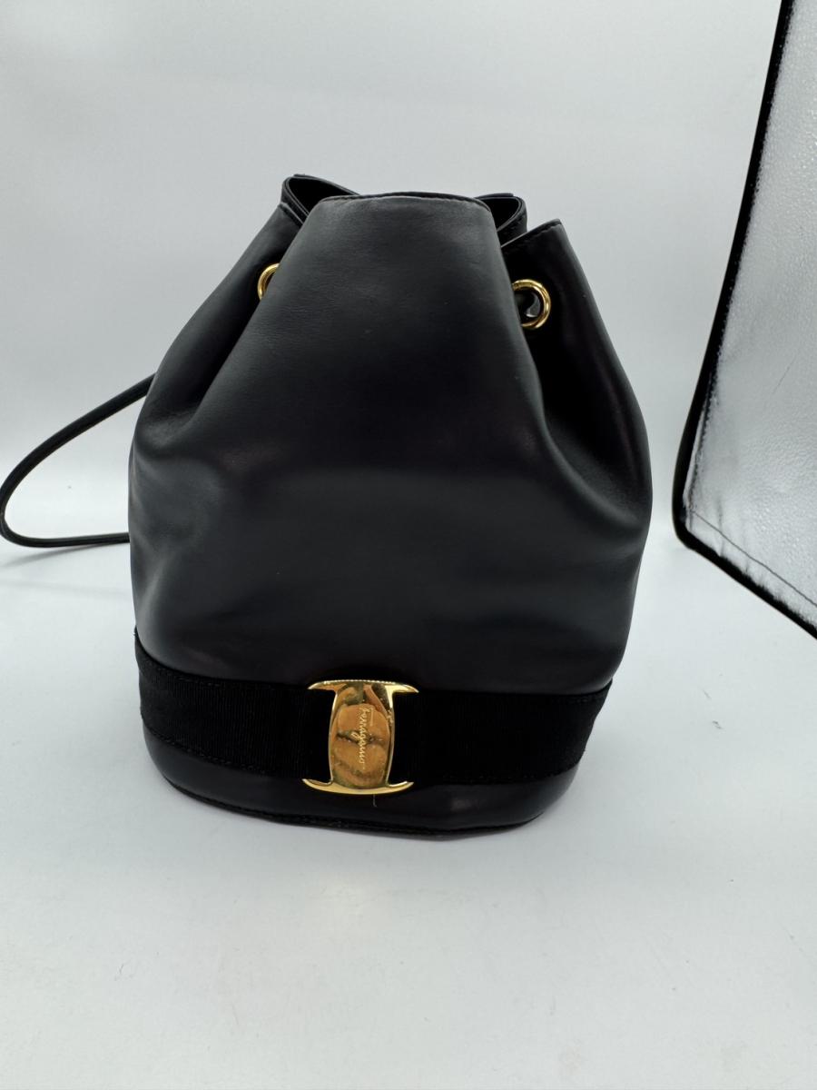 フェラガモ バックパック