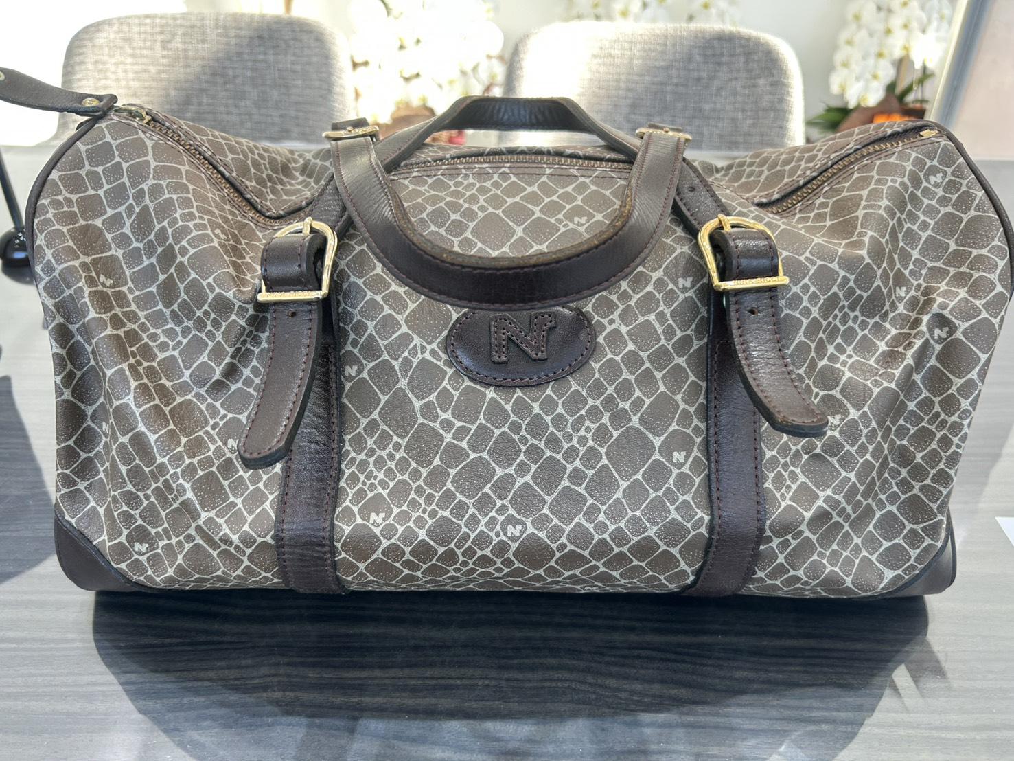 ニナリッチ ボストンバック