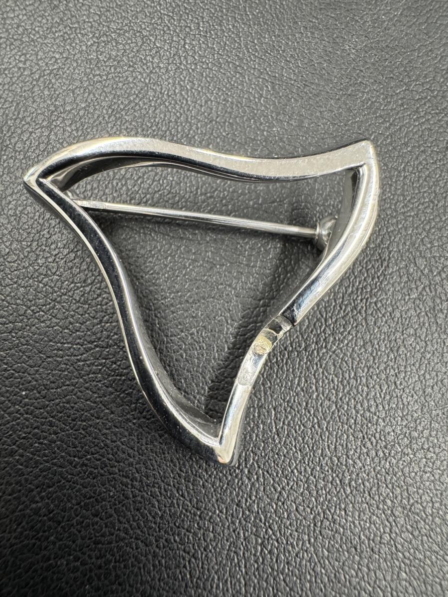 G 地金 ブローチ　750　6.2g