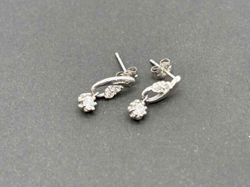 P 地金 ピアス PT900 1.6g