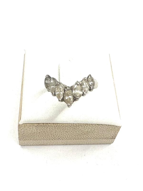 P リング pt900 4.2g　石付