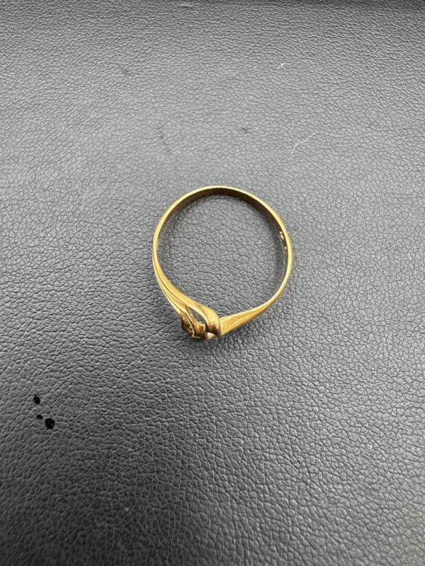 G リング k18 1.0g