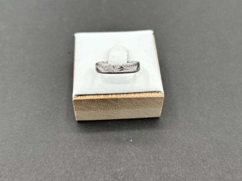 P リング リング　Pt850 2.5g