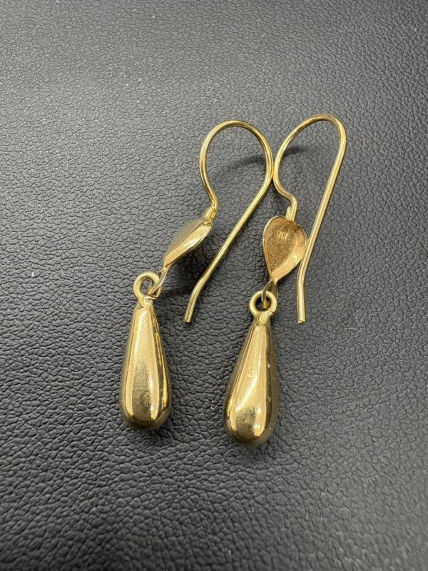 G 地金 K18ピアス　2.1g