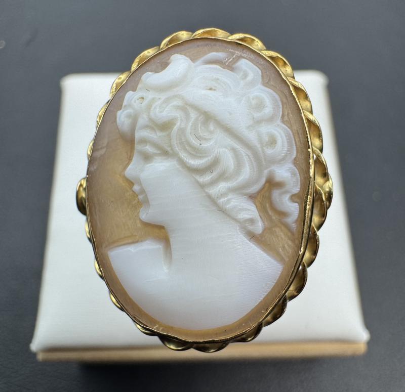 G 地金 750　カメオ　リング　0.8ｇ