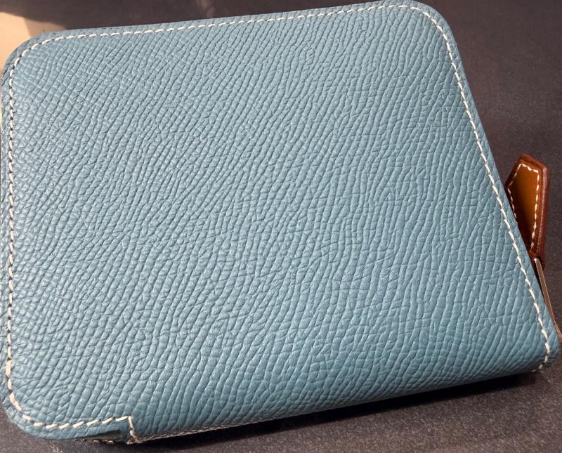 エルメス アザップシルクインコンパクト