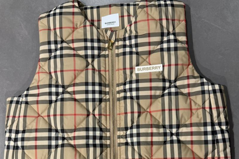 バーバリー ベスト