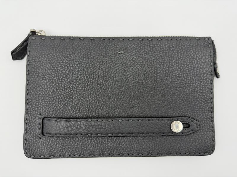 フェンディ セレリア　クラッチバック