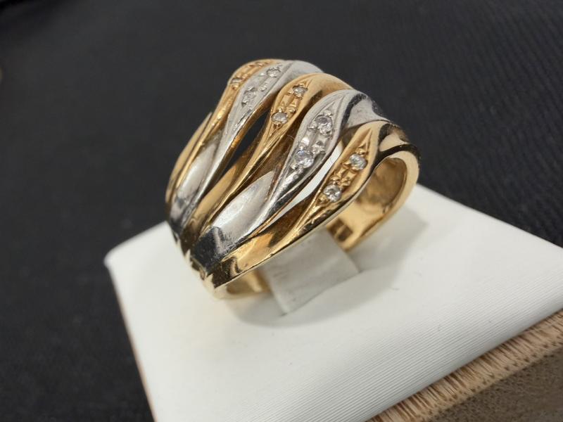 G リング K18 3.6g Pt900 2.4g　石付き