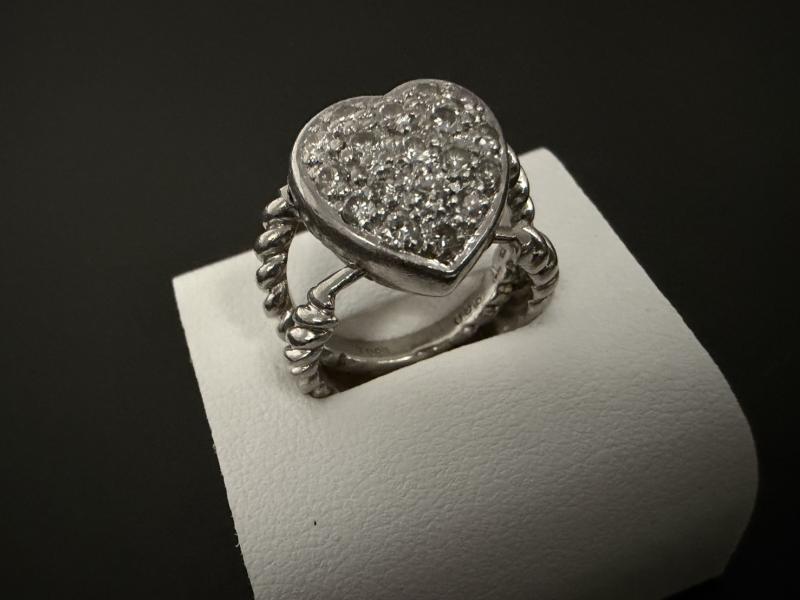 Pt900 10.3g  石付き