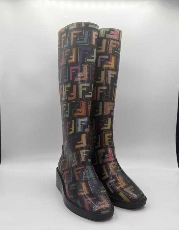 フェンディ　レインシューズ