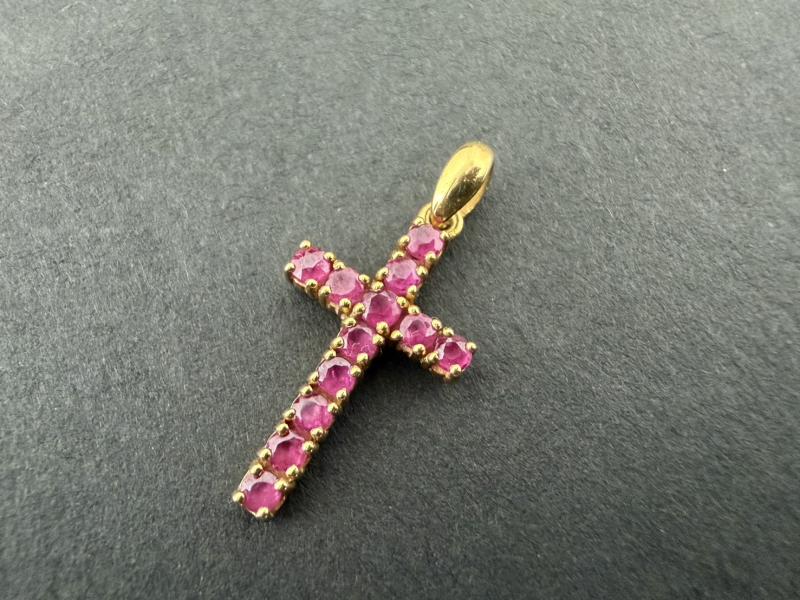 G 地金 K18 0.8g 石付き