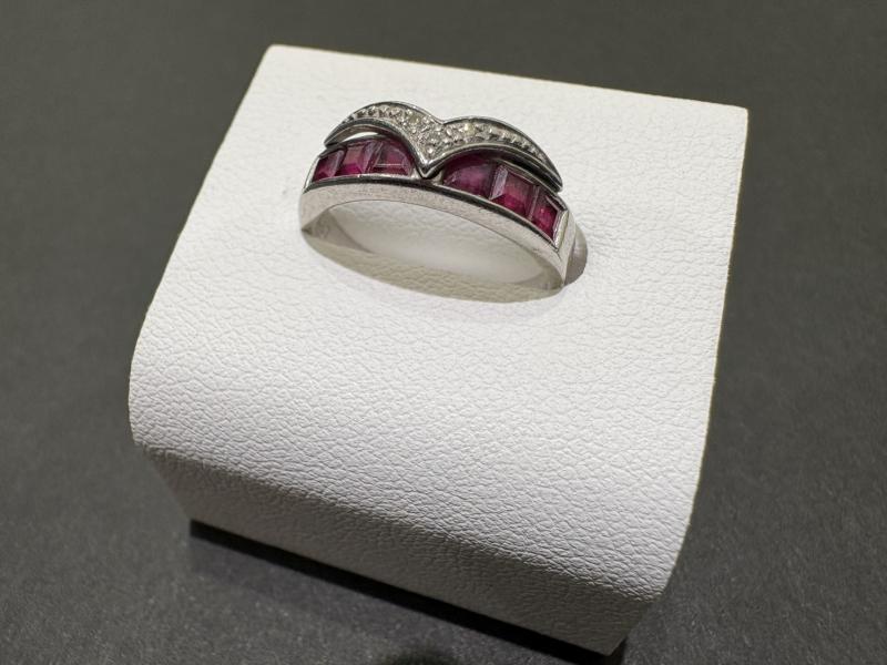 P リング PT900　石付　3.0g