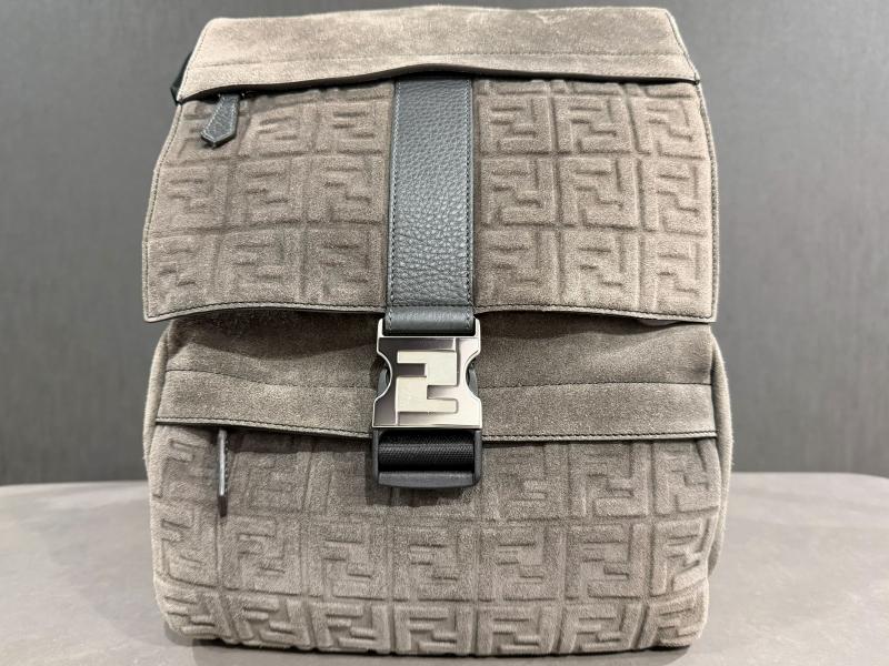 フェンディ フェンディネス　バックパック　7ZV2066