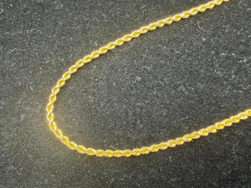 G ネックレス 750　8.8ｇ
