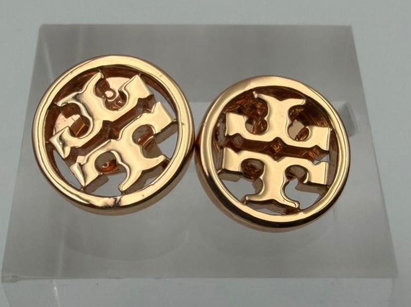 トリーバーチ ロゴピアス