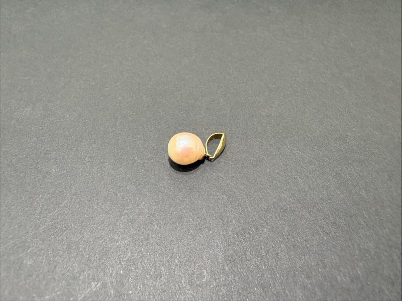 G ネックレス K18 パールペンダントトップ　０.１g