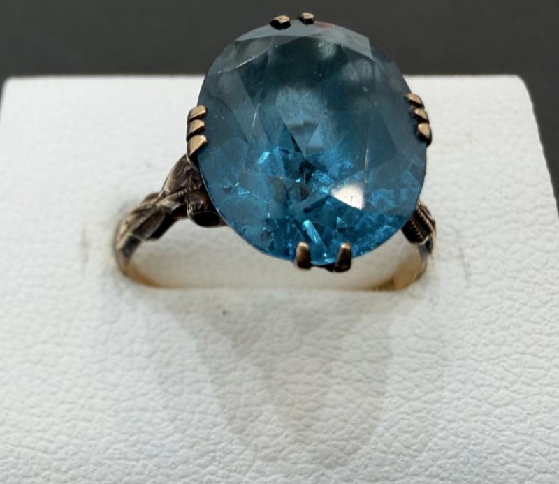 G リング K18 1.3g 石付き