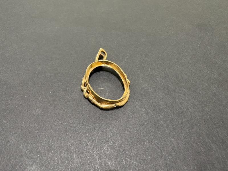 G 地金 K18 ペンダントトップ　3.2g